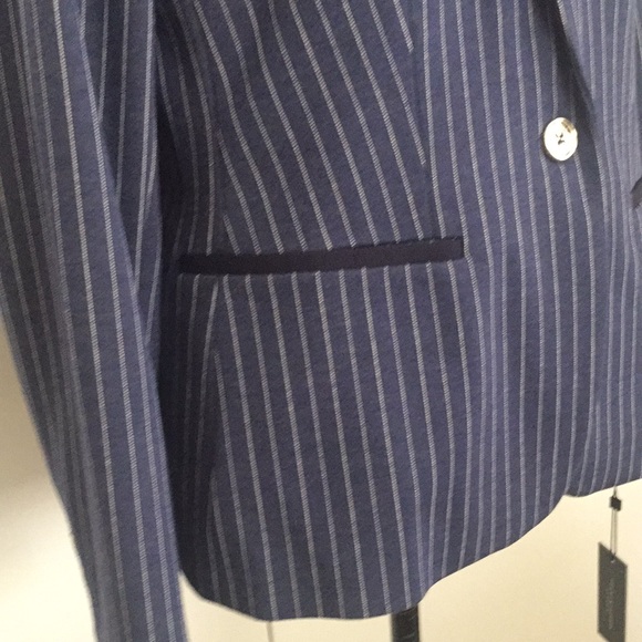 TOMMY HILFIGER | Pinstripe Blazer - Picture 8 of 14